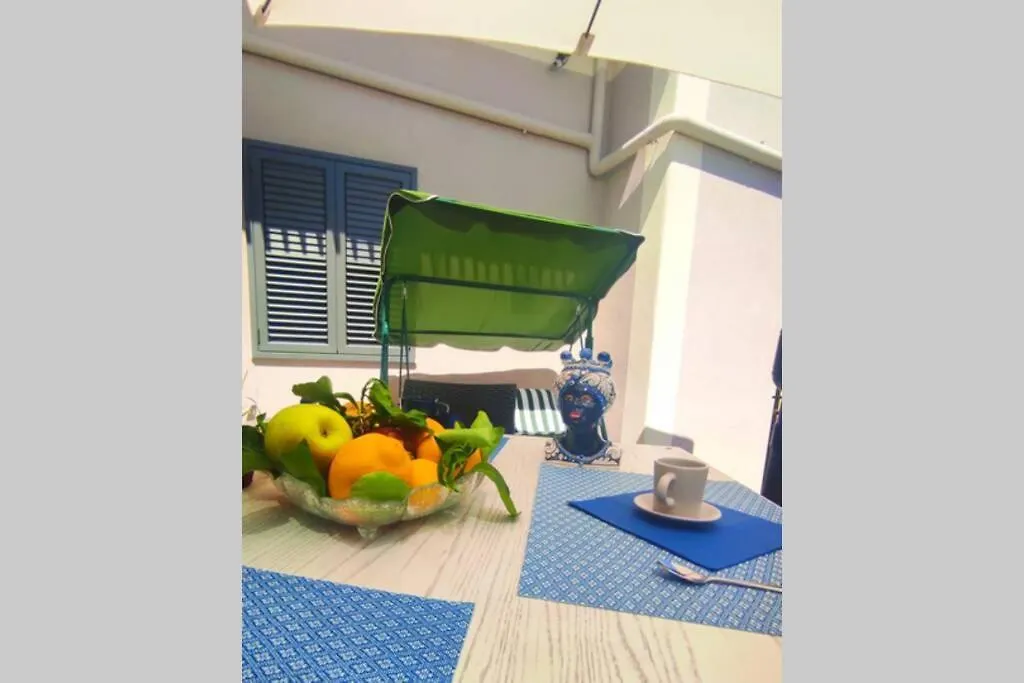 Casa Angelina A Due Passi Dal Mare Villa Acireale 0*,  Italy