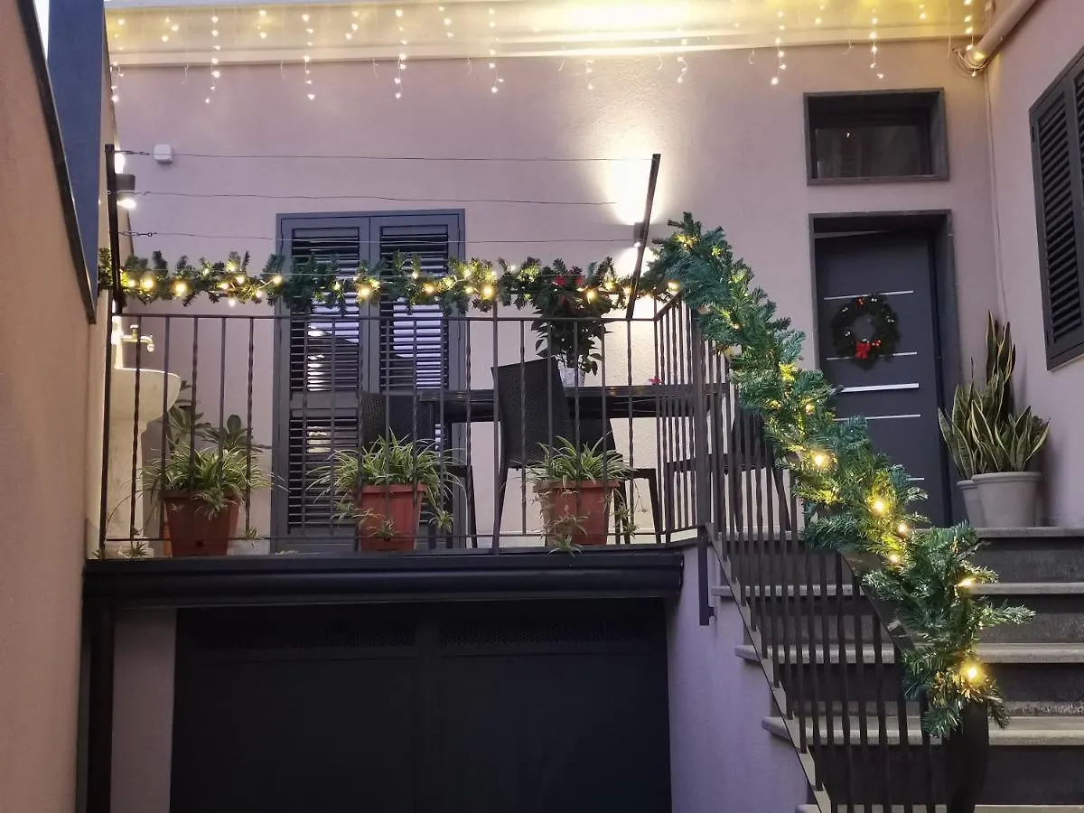 Casa Angelina A Due Passi Dal Mare Villa Acireale Holiday home